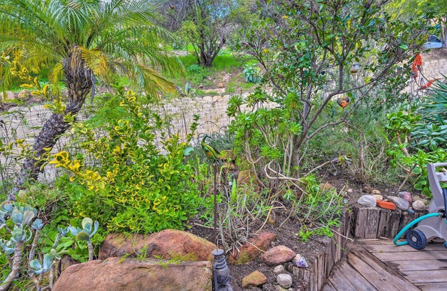 Cozy California Abode Near Malibu Beaches!