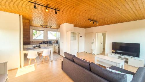 Cozy City Apartments 3, 2-Room Flat for Vacation & Messe Düsseldorf, Perfect Connectivity