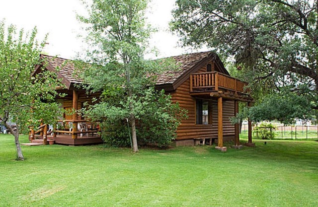 Acogedora cabaña contemporánea frente al mar cerca de Sedona.
