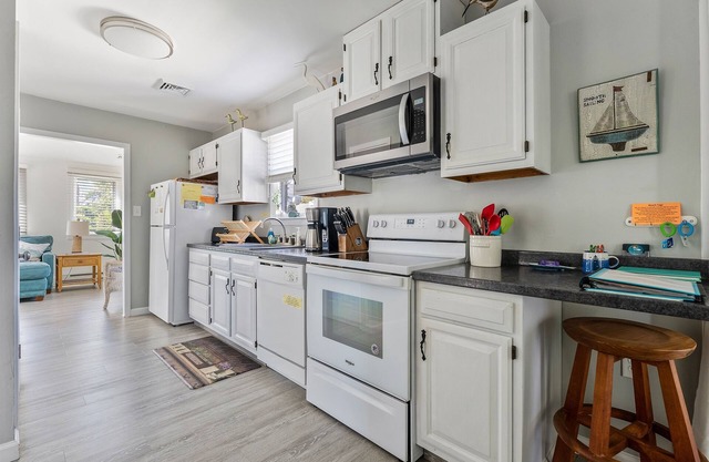 Acogedora casa de campo a pocos pasos de la bahía y a 15 minutos del histórico Cape May.