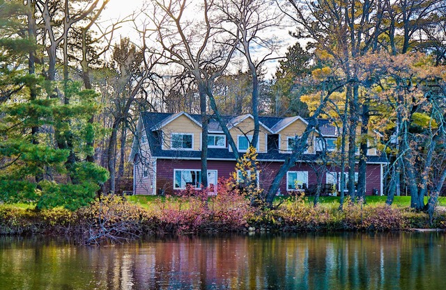 Cozy Cottage on the Lake off of Paul Bunyan Trail. Walking distance to Nisswa.