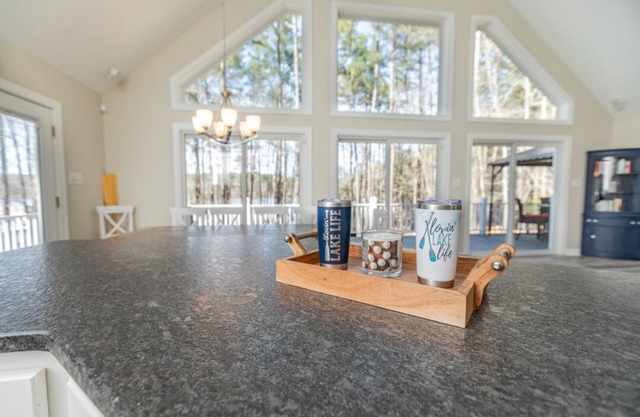 Cozy Cove at Lake Gaston