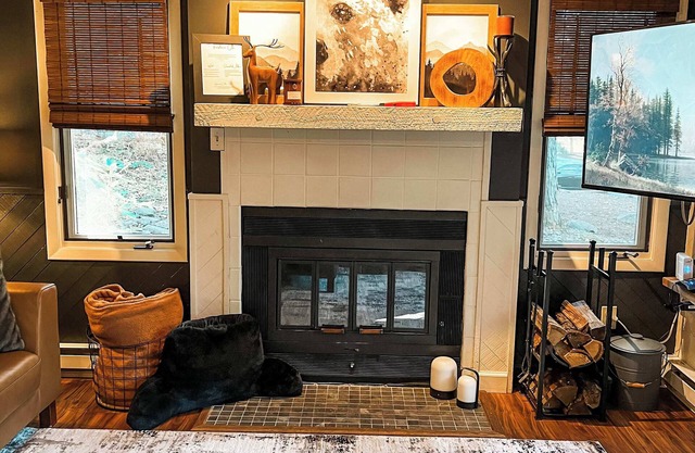 Cozy Cute Condo in Wintergreen Resort
