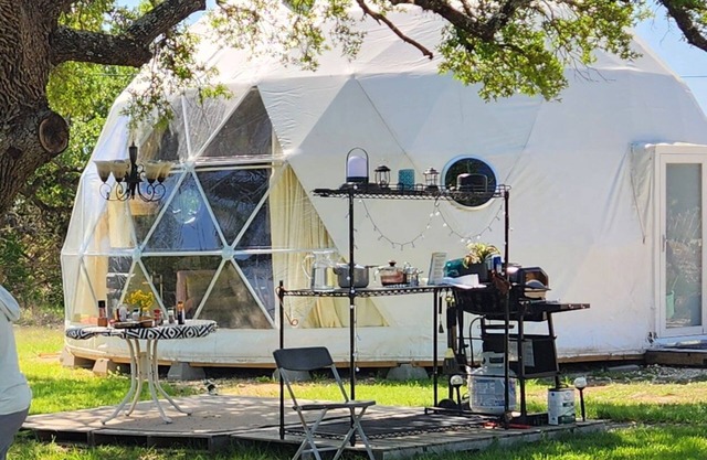 Cozy Dome Retreat in the Heart of the Hill Country – Perfect for Outdoor Lovers