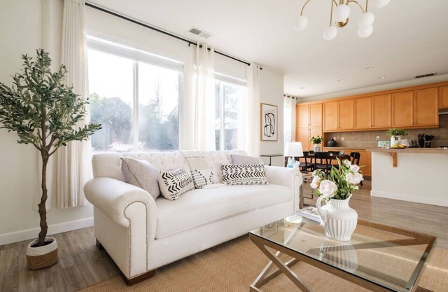 Cozy Family Retreat in Gated Community