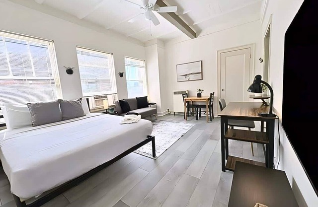 Cozy Gold Coast Studio Stay