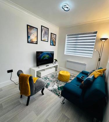 Cozy Haven Your Perfect 1Bed LE2