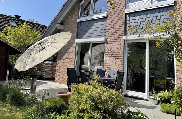 Cozy holiday home with barbecue hut in Marienmünster