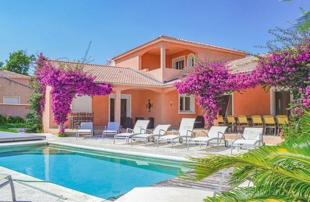 Acogedora casa en Moriani Plage con.