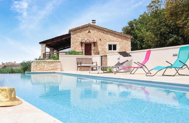 Acogedora casa en Orgnac-l'Aven con.