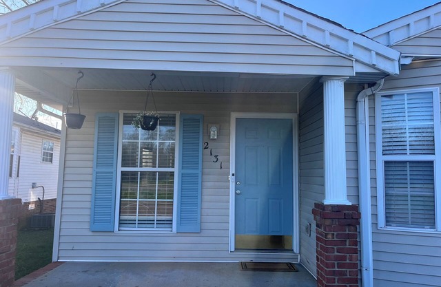 Cozy Home in the heart of Boro