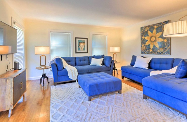 Cozy Jonesboro Abode w/ Yard - 18 Mi to Dtwn!