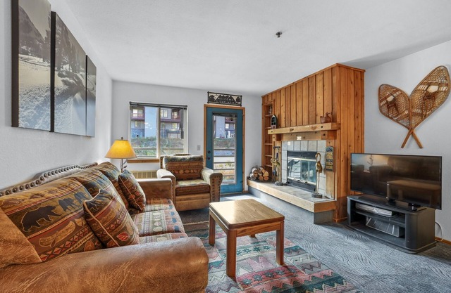 Cozy Kirkwood Condo – The Meadows 2 Bedroom by RedAwning