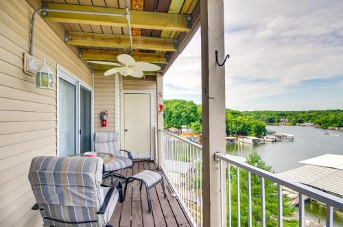 Cozy Lake Ozark Condo Rental with Grill, Pool Access