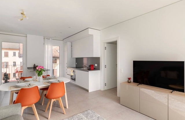 Cozy & Modern Flat for 6 people / Free Parking