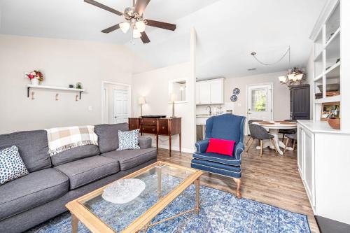 Cozy Pet-friendly home in Five Points Raleigh