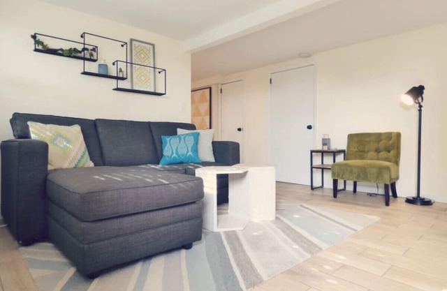 Acogedora escapada Hillcrest - Recientemente remodelado en excelente ubicación