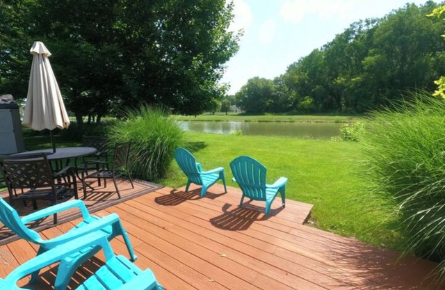 Cozy & Scenic 2B/1B Artist Retreat on Cayuga Inlet