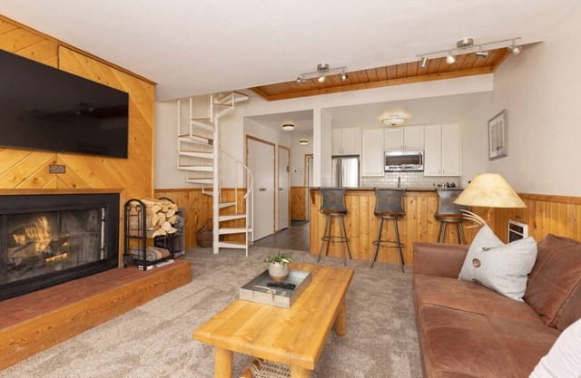 Acogedora casa de vacaciones junto a la pendiente Accesorios de lujo, WiFi, ¡a solo pasos de los ascensores!