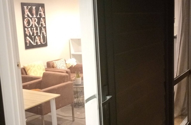 Cozy studio with WiFi in delightful Maungaraki