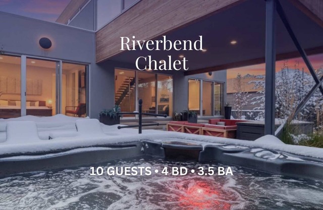 Luxury Riverfront Chalet