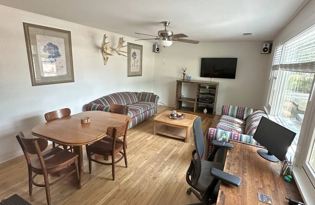 CSU Hideaway on Myrtle St. – Walk to Campus & Old Town