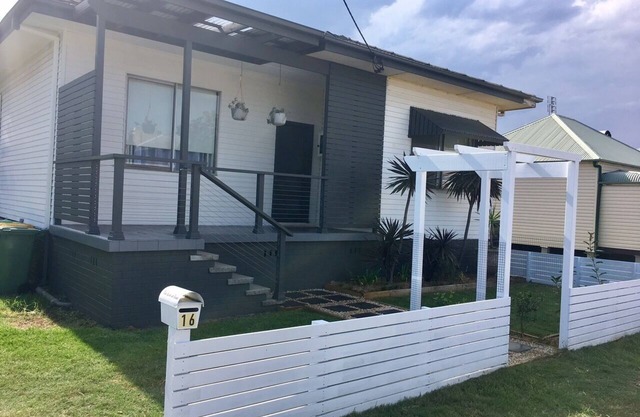 Cute miners cottage in CBD. 10min drive to Hunter Valley vineyards