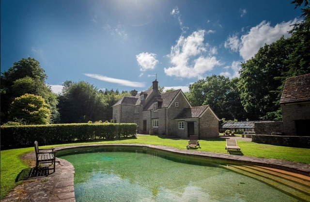 Danby Lodge - 6 bed luxury house in the Forest of Dean