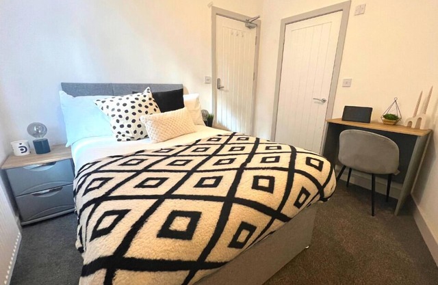 Habitacion Doble-Clásico-Baño privado con ducha