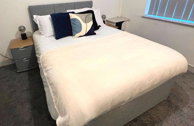 Habitacion Doble-De Lujo-Baño privado con ducha-Vista a la Calle