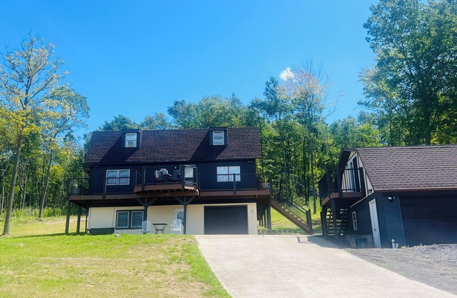 Das Berg Haus The Mountain House W/ Game Room!