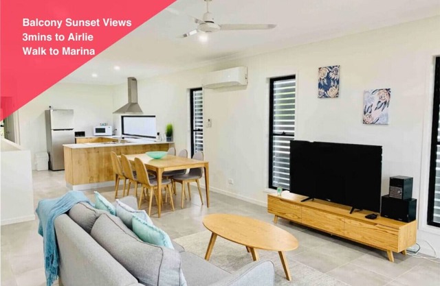 DIA DE SUEÑO Airlie Beach Vistas al agua y momentos para el paseo marítimo.