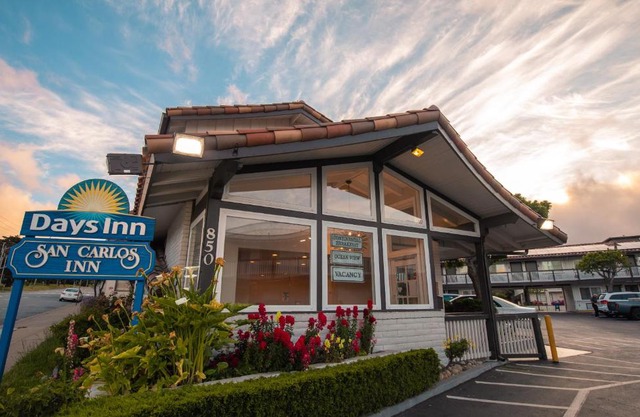 Days Inn by Wyndham Monterey Downtown