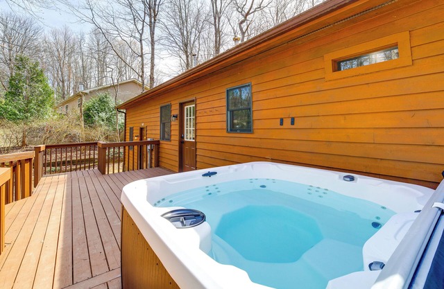 Deer River Retreat: Cabin Feel w/ Modern Touches