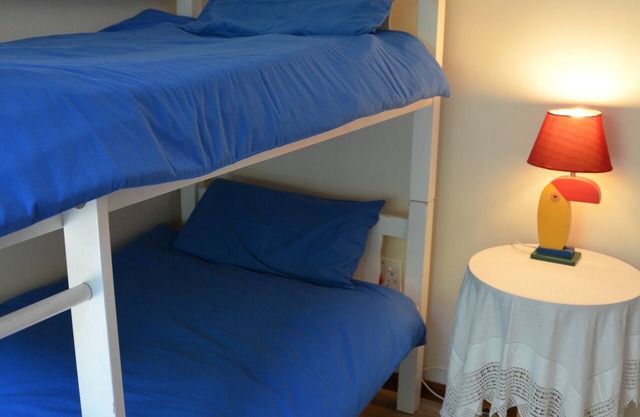 Delightful 4-bedroom cottage in Constantia, Cape Town accommodates 1 - 7 guests.