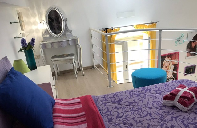 Encantador apartamento tipo estudio en el centro histórico de Cagliari.
