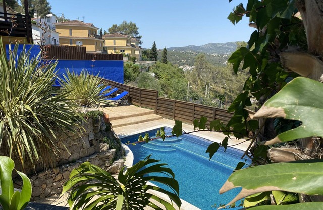 Encantadora Villa Charma con piscina privada y aire acondicionado