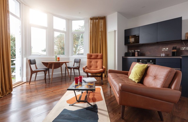 Apartamento-De Lujo-Baño privado con ducha-Terraza-Garden & Sea Views