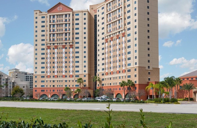 Villa Deluxe para familias con Wi-Fi, piscina en el resort y servicio de traslado gratuito al parque temático