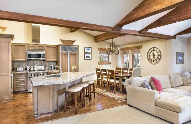 Deluxe One Bedroom Suite apartment hotel