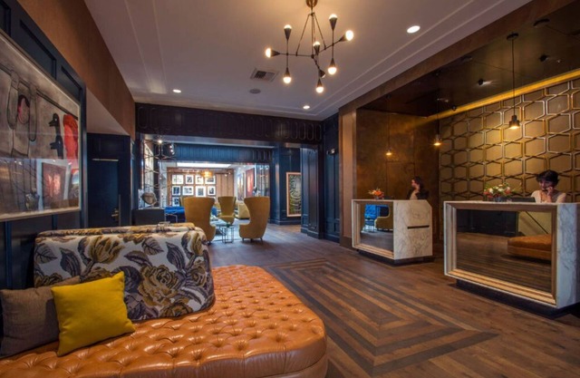 Deluxe Room | Portland Hub + Pulitzer Display