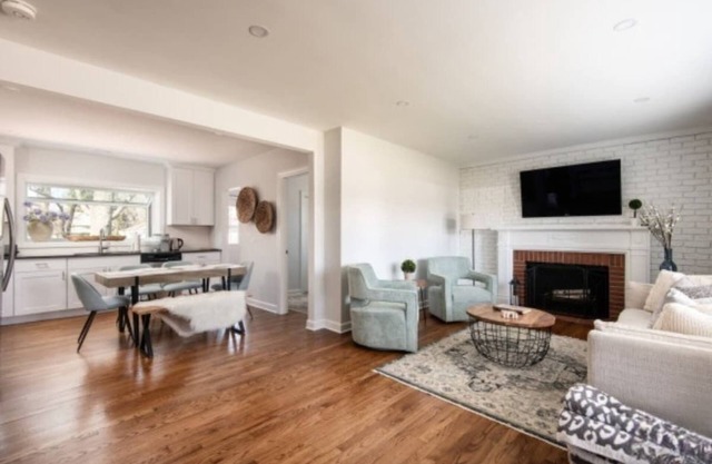 Designer Furnished + Game Room | LCP Collection