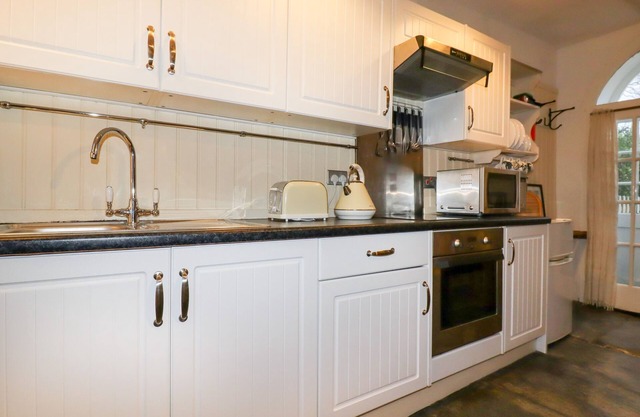 Destiny Cottage