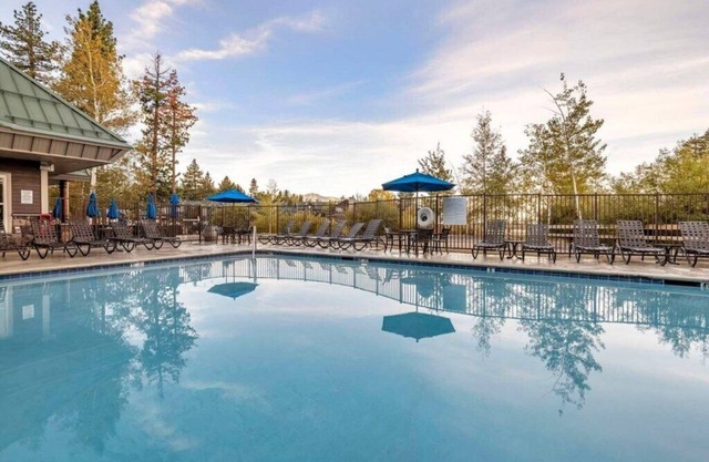 Diamond Resorts Lake Tahoe Vacation Resort - 2 Bedroom Stand