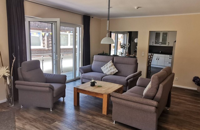 Die Terrassenwohnung " City " Mitten in Esens Verfügt Über 150qm Wohnfläche