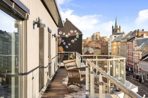 Dinbnb Apartments I Panoramic Rooftop I 700m to Oslo Central Station