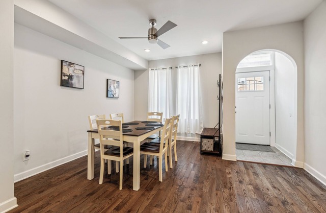 Discover South Philly, just a quick 4-min drive to UPenn