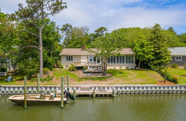 Dock Holiday! with Boat Dock & Pet Friendly