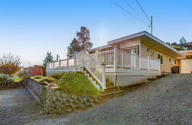 Dog-friendly home with views, great outdoor space, & washer/dryer - near beach