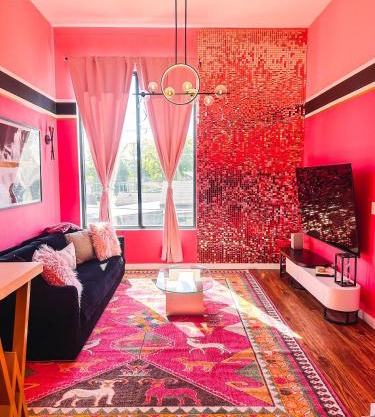 Dolly's Glam Getaway - Glittering Gem Near Broadway